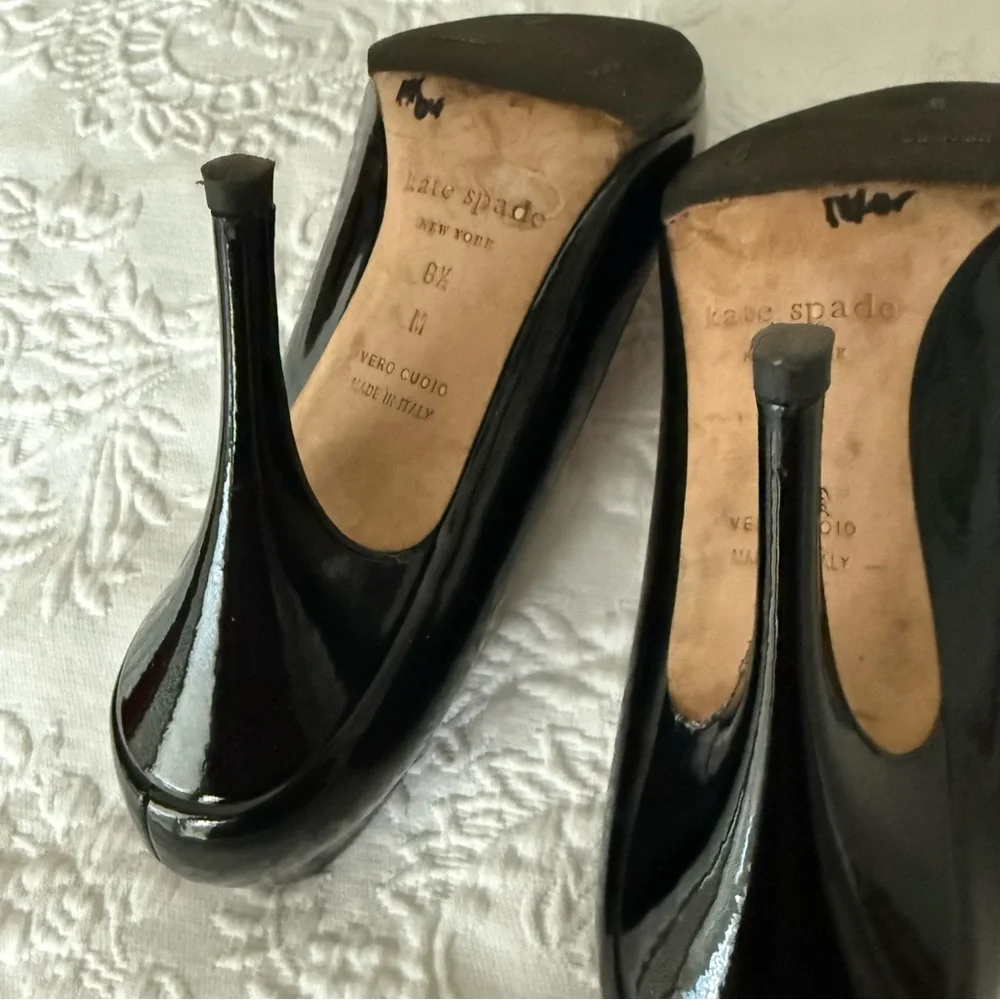 Kate Spade Vivian Black Patent Leather Pumps Heels size 8.5